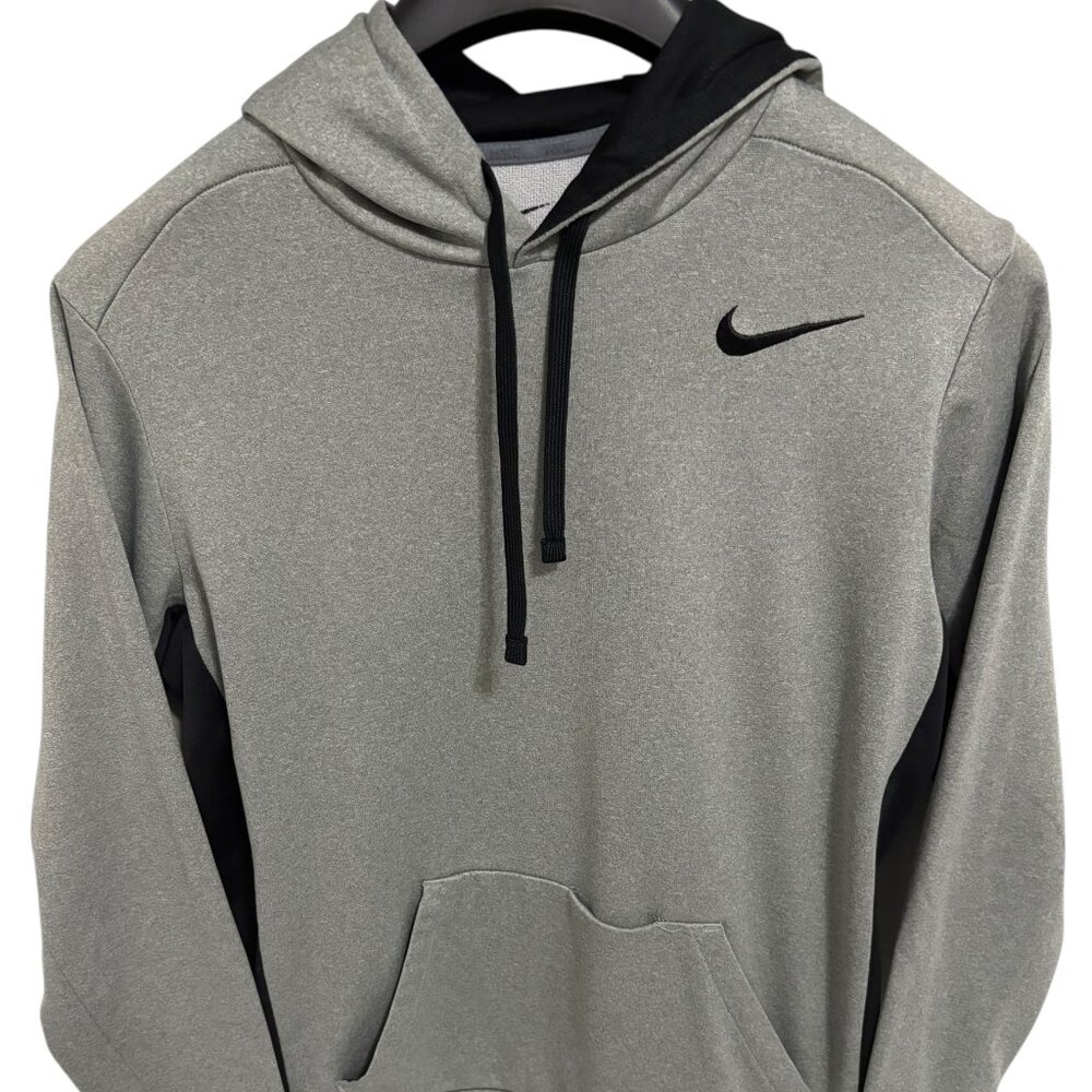 Nike Therma Fit Hooded Sweatshirt Size Large Gray Drawstring